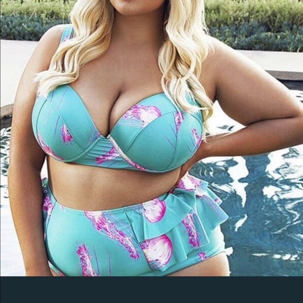 Women’s blue padded quality bikini